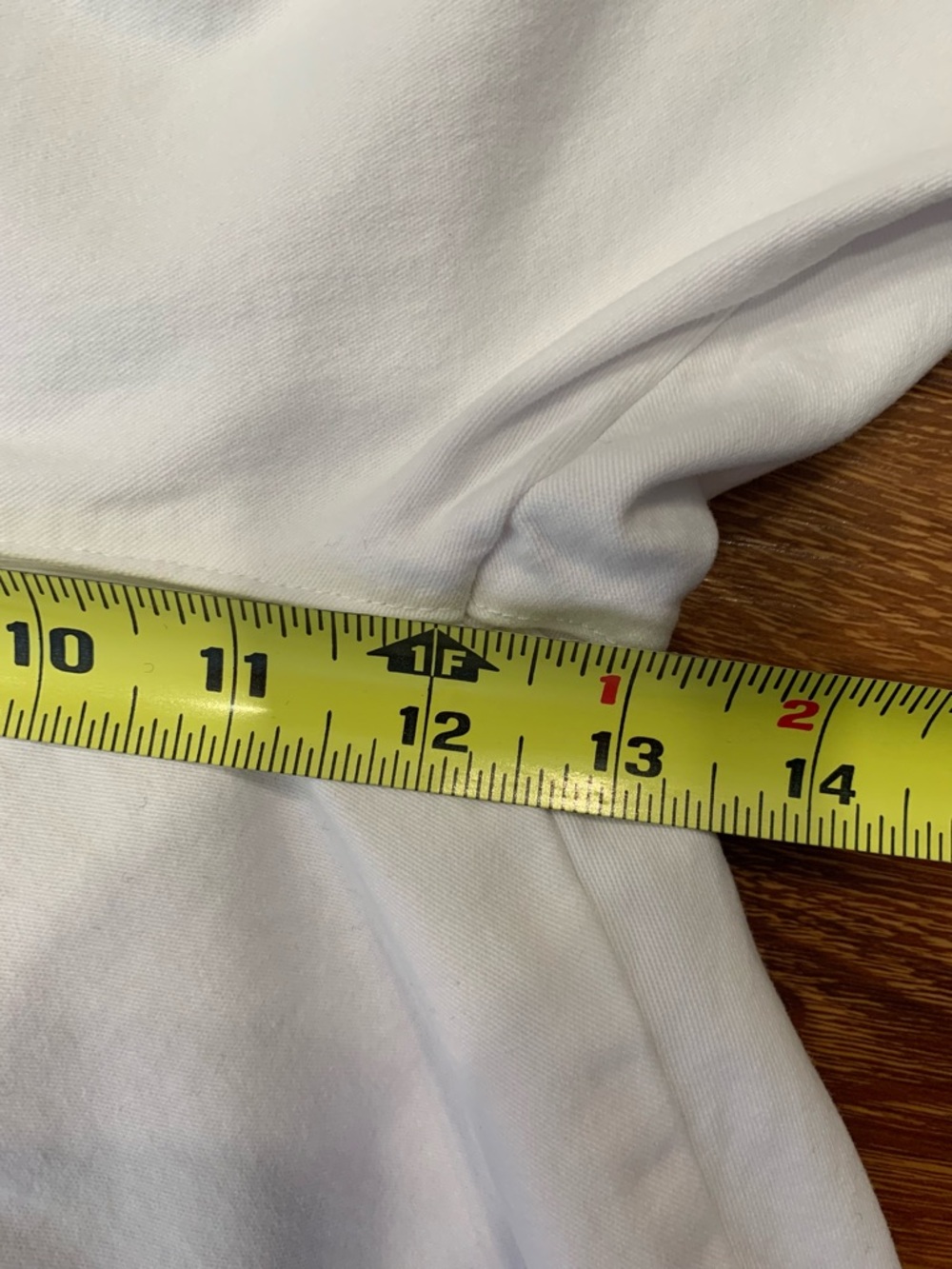 Rugby University Men’s White Shorts Size 38 EUC Summer Spring Preppy - Picture 9 of 11